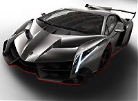 Transport: Lamborghini Aventador LP 700–4 Veneno