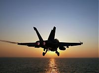 Transport: McDonnell Douglas F/A-18 Hornet