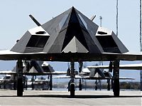 Transport: Lockheed F-117 Nighthawk