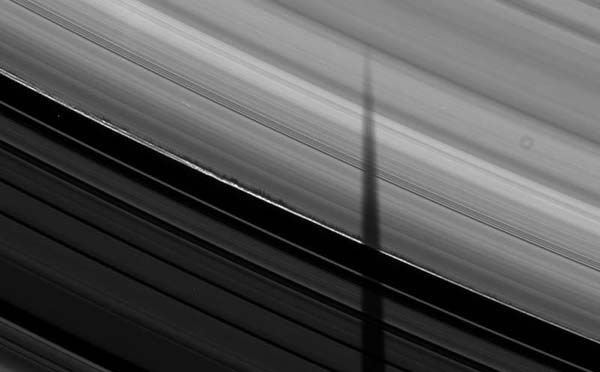 Saturn photos from Cassini