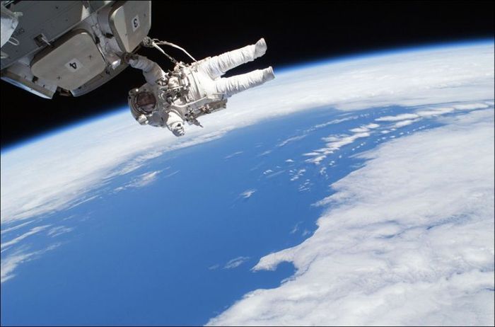 Space shuttle Endeavour at International Space Station