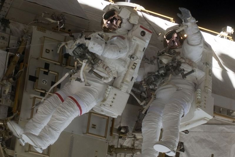 Space Shuttle Discovery home after 15-day mission