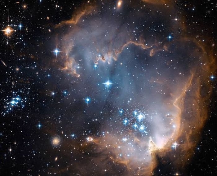 hubble space telescope photographs