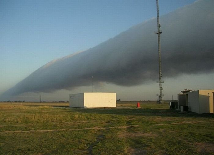 morning glory clouds