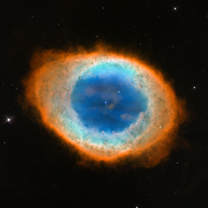 hubble space telescope photographs