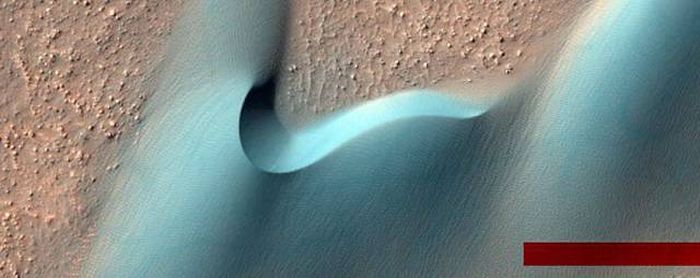 Mars photography by Mars Reconnaissance Orbiter