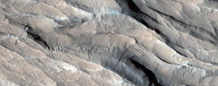 Mars photography by Mars Reconnaissance Orbiter