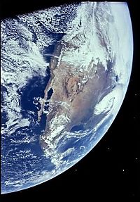 Earth & Universe: Apollo16 Earth Northamerica