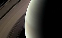 Earth & Universe: Saturn photos from Cassini