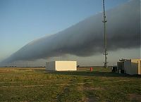 Earth & Universe: morning glory clouds