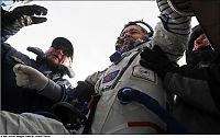 Earth & Universe: Soyuz TMA-01M Expedition 25 to ISS