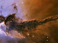 Earth & Universe: nebula dust