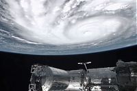 Earth & Universe: Hurricane Irene 2011 from space