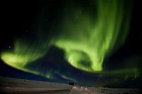 Earth & Universe: aurora, amazing northern lights