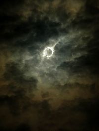 Earth & Universe: solar eclipse