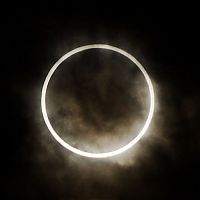 Earth & Universe: solar eclipse