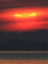 TopRq.com search results: solar eclipse