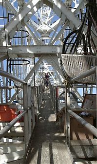 Earth & Universe: Arecibo Observatory radio telescope, National Astronomy and Ionosphere Center, Arecibo, Puerto Rico