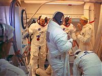 TopRq.com search results: Apollo 11 spaceflight, first manned moon landing