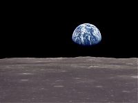 Earth & Universe: Apollo 11 spaceflight, first manned moon landing