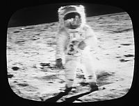 TopRq.com search results: Apollo 11 spaceflight, first manned moon landing