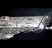 TopRq.com search results: Apollo 11 spaceflight, first manned moon landing