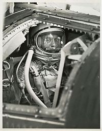 Earth & Universe: History: NASA archive photography