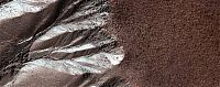 TopRq.com search results: Mars photography by Mars Reconnaissance Orbiter