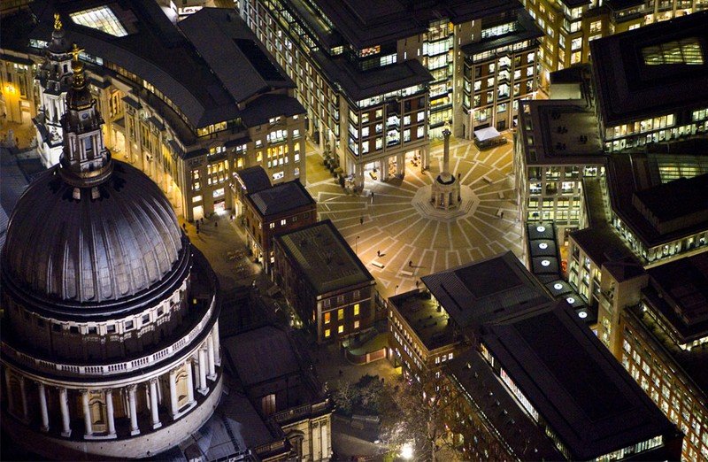 Bird's-eye view of London at night, United Kingdom