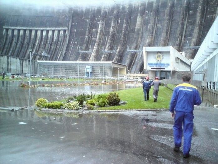 Hydroelectric power station disaster, Russia
