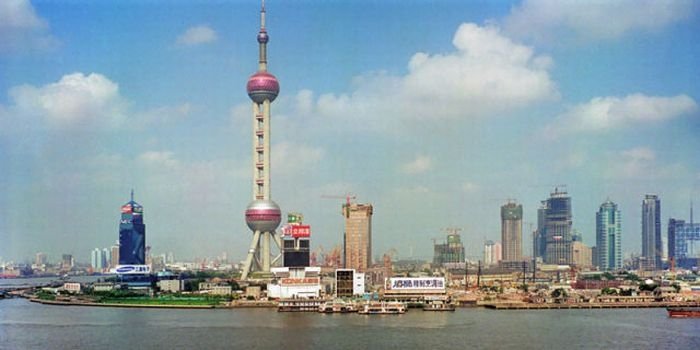Shanghai change in 20 years