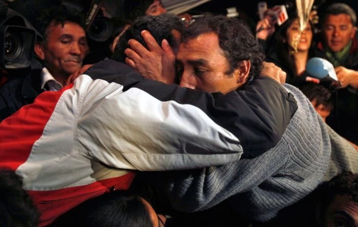 All 33 miners rescued, 2010 Copiapó mining accident, Chile