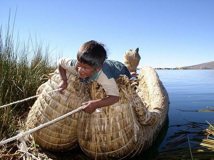 Uros people, floating islands of Lake Titicaca, Peru, Bolivia