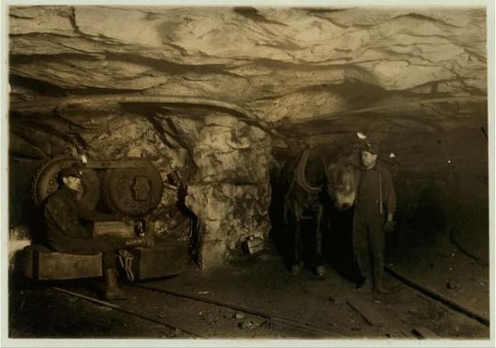 Child miners, 20th century, United States