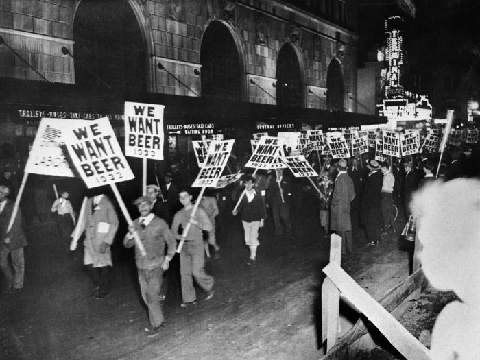 History: Prohibition of alcoholic beverages, Los Angeles, California, United States