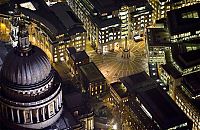 World & Travel: Bird's-eye view of London at night, United Kingdom