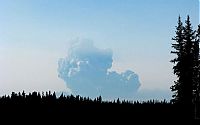 World & Travel: Alaska, volcanic eruption