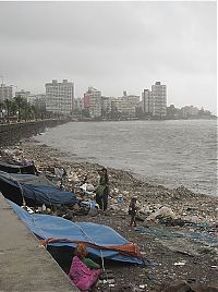 World & Travel: Crisis in Mumbai, Western India