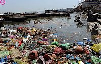 World & Travel: Great Pacific Garbage Patch