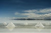 World & Travel: The largest mirror in the world, salt field, Bolivia