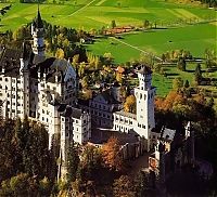 World & Travel: Neuschwanstein Castle, Hohenschwangau, Bavaria, Germany