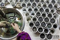 World & Travel: Disassembling computers in China