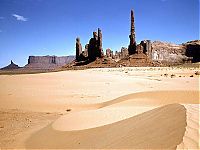 World & Travel: desert sand dunes landscape photography