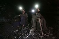 People & Humanity: Miners, China