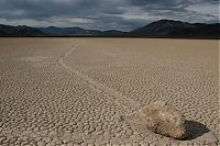 World & Travel: Floating stones in the Valley of Death