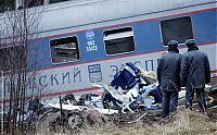Nevsky Express undermined, Aleshinka-Uglovka route, Russia