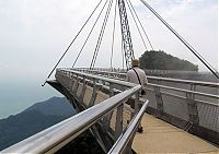 World & Travel: Bridge without end, Malaysia