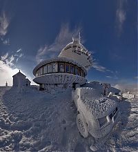 TopRq.com search results: Meteorological station, Krkonoše Giant Mountains, Sněžka, Czech Republic