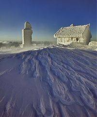 TopRq.com search results: Meteorological station, Krkonoše Giant Mountains, Sněžka, Czech Republic