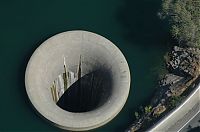 World & Travel: Monticello dam, largest drain hole